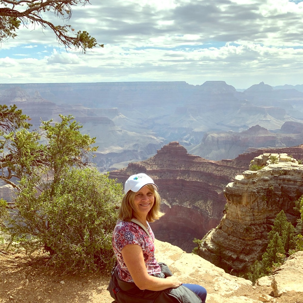 Meet your Posher, Molly
